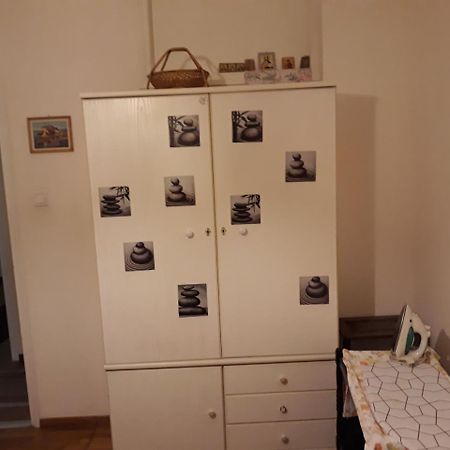 Apartment on Dimitrakopoulou Athènes Extérieur photo